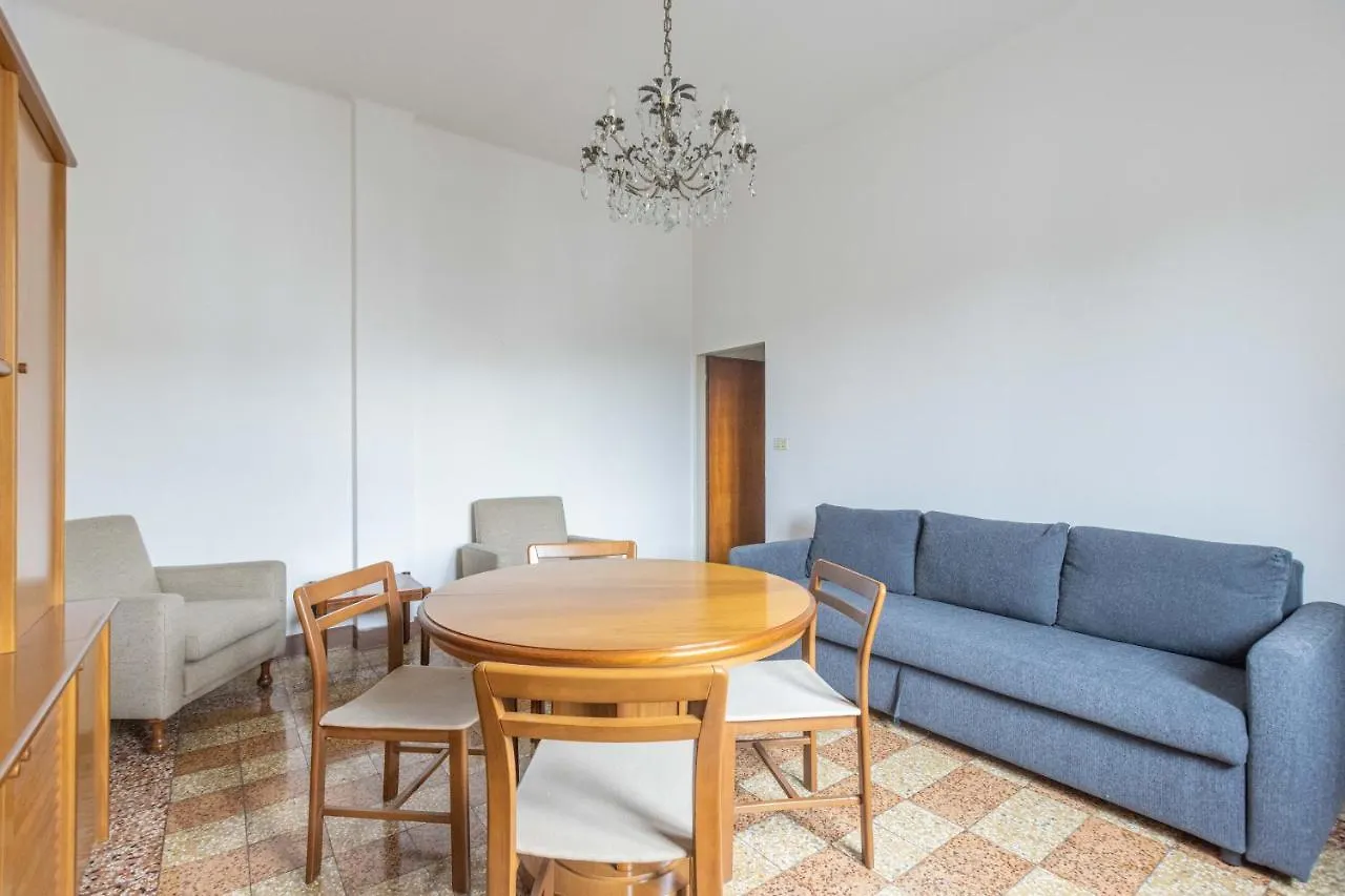 Ranzani 8 Apartment Bologna 0*,  Italy